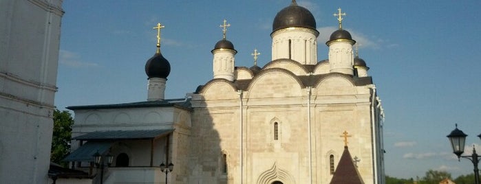Серпуховской Владычний Введенский женский монастырь is one of Visit M.O. (Moskovskaya Oblast).