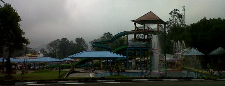 Minang Fantasy Waterpark is one of Objek Wisata.