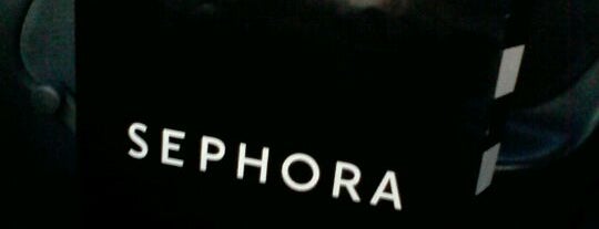 JCPenney is one of Lugares favoritos de Alec.