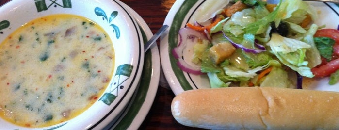 Olive Garden is one of Rosana’s Liked Places.