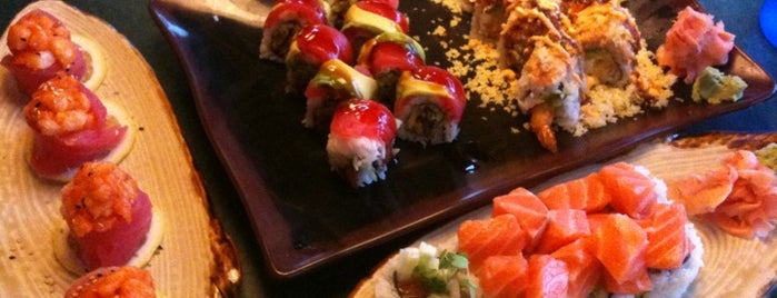 Kiki Sushi is one of Locais curtidos por Alison.