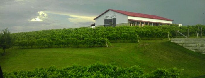 Cedar Ridge Winery & Distillery is one of Must-visit Food in Cedar Rapids.