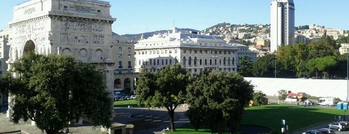 Piazza della Vittoria is one of Genova.