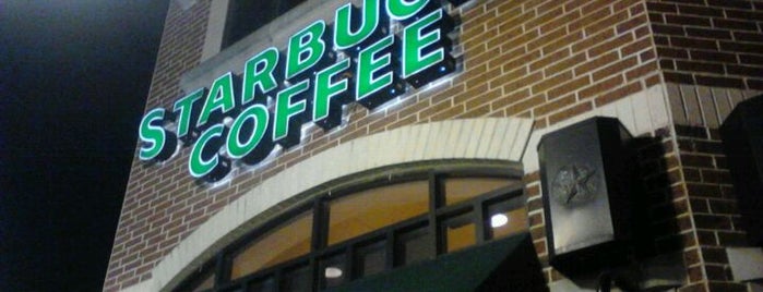 Starbucks is one of สถานที่ที่ Justin ถูกใจ.