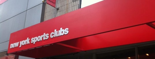 New York Sports Club is one of Lugares favoritos de Esther.
