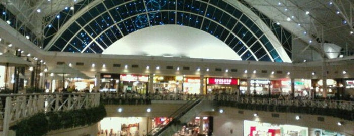 Shopping Center Iguatemi is one of Fortaleza.