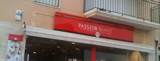 Perfumeria Passion Beauté is one of ¡De compras por Cambrils!.