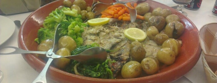 O Pescador is one of Restaurantes Porto.
