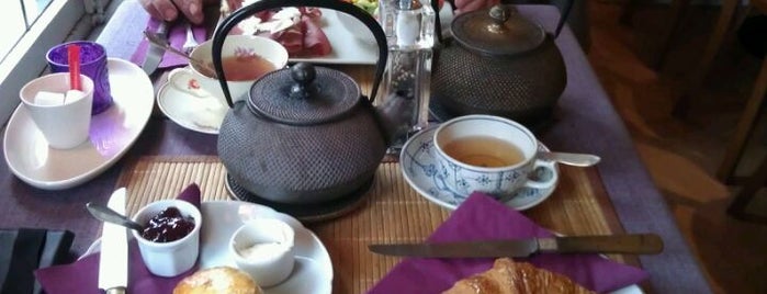 A Nice Cup of Tea in Brussels