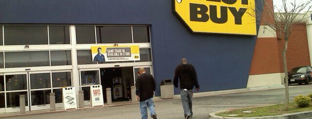 Best Buy is one of Mere’s Liked Places.