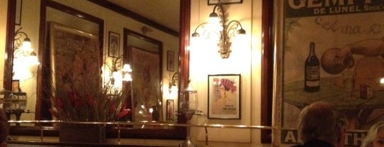 L'Absinthe Restaurant is one of To try on the UES.