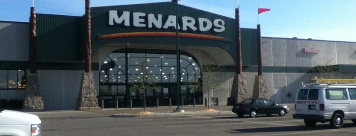Menards is one of Lugares favoritos de 🖤💀🖤 LiivingD3adGirl.
