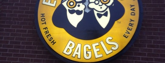 Einstein Bros Bagels is one of Posti che sono piaciuti a Bill.