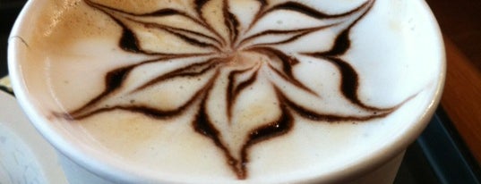 Caribou Coffee is one of Tempat yang Disukai T.