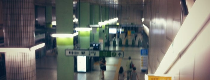 スンシルデイック駅 is one of Subway Stations in Seoul(line5~9).