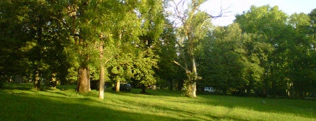 Parque Provincial Pereyra Iraola is one of La Plata.