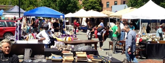 Georgetown Flea Market is one of Places to checkout DC.