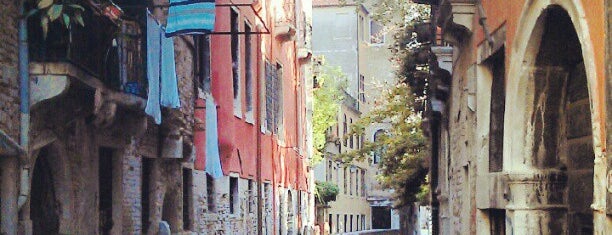 Venezia is one of The Bucket List.