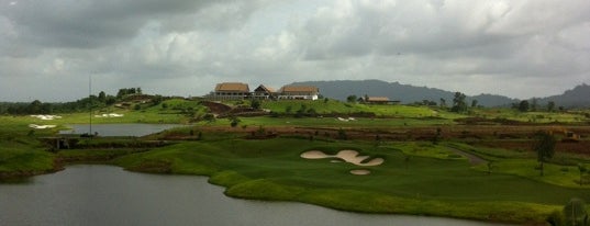 Padivalley Golf & Residence (Prestigious Golf View Island Estate) is one of Makassar Bisa Tonji.