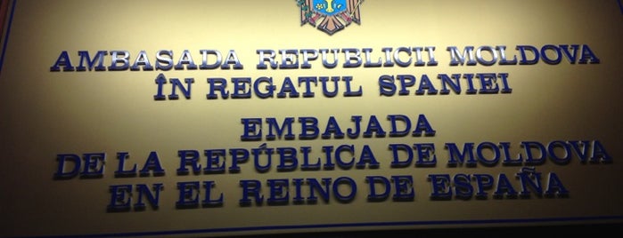 Ambasada Of The Republic Of Moldova is one of Política.