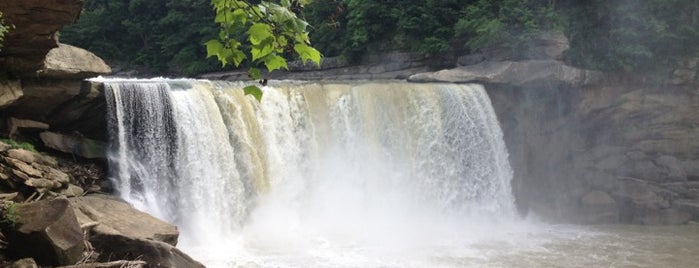 Cumberland Falls State Resort Park is one of Waterfalls - 2.