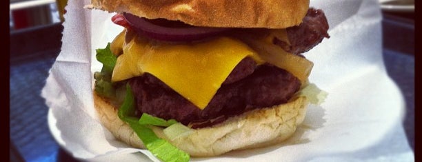 TM Burger & Fries is one of Hamburguesas de Madrid.