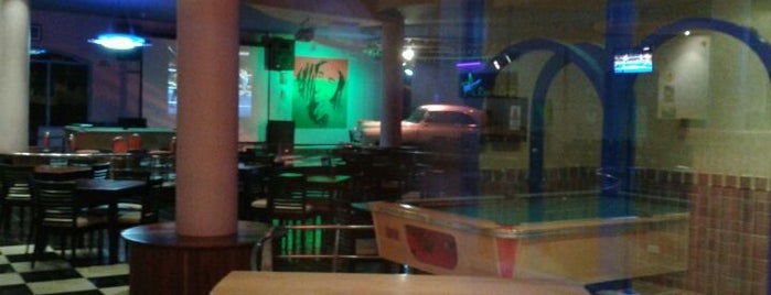 Star Rock Cafe is one of Posti che sono piaciuti a Apu.