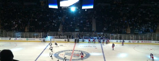 マディソン スクエア ガーデン is one of Hockey Stadiums.