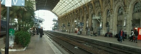 Stazione Nizza Città is one of Gares de France.