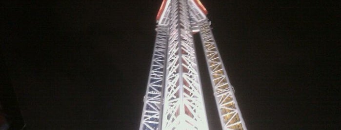 Superman Tower Of Power is one of Six Flags Over Texas - The Big List.
