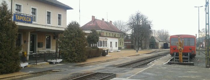 Tapolca vasútállomás is one of Pályaudvarok, vasútállomások (Train Stations).