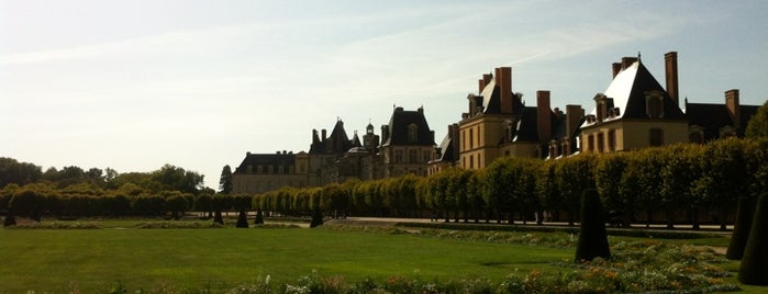 Parc du Château de Fontainebleau is one of Patrimoine mondial de l'UNESCO en France.