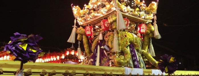 魚吹八幡神社 is one of 日本各地の太鼓台型山車 Drum Float in JAPAN.