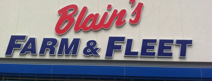 Blain's Farm & Fleet is one of Tempat yang Disukai Mark.