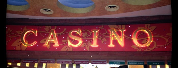 Resorts World Sentosa Casino is one of Must Visit Li0n City Singap0re.