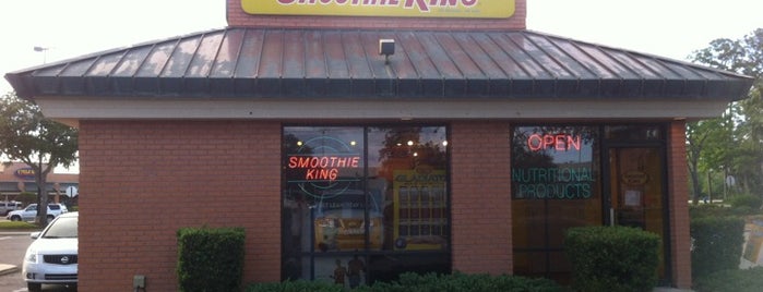 Smoothie King is one of Tempat yang Disukai Courtney.