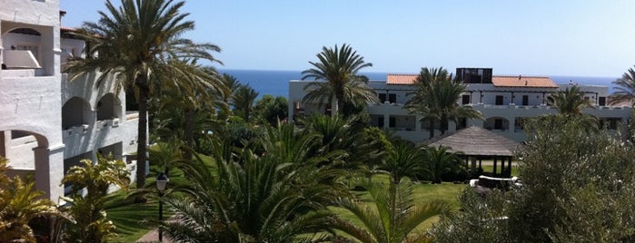 Magic Life Club Fuerteventura is one of สถานที่ที่ Micha ถูกใจ.