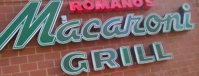 Romano's Macaroni Grill is one of Jared : понравившиеся места.