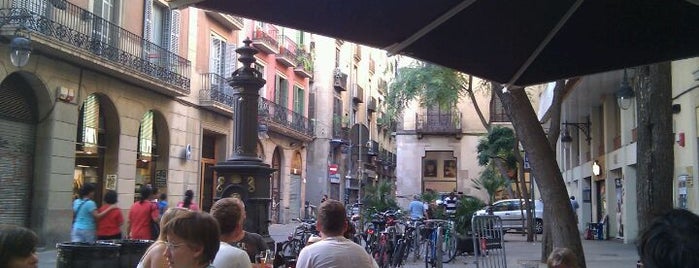 Buenas Migas is one of Wifi places in Barcelona.