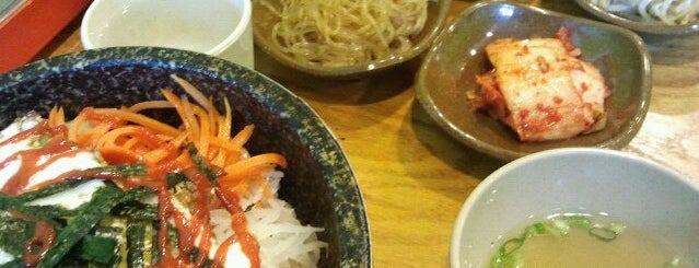 Sunrise House Korean Restaurant 해뜨는집 is one of TORONTO EATS.