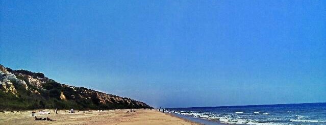 Playa de Rompeculos is one of Turismo Huelva - Huelva tourism.