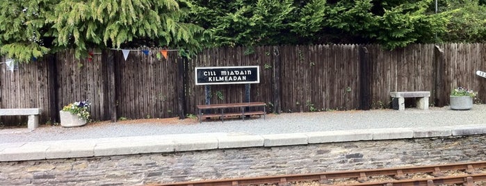 Waterford and Suir Valley Railway is one of Waterford.