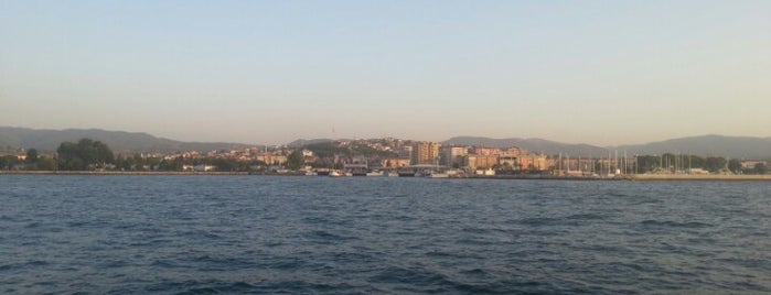 Yalova Merkez Camii is one of Posti che sono piaciuti a Gizemli.