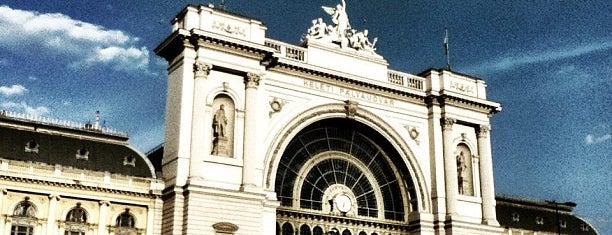 Estación del Este is one of Train Stations Budapest.