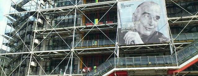 Centre Pompidou – Musée National d'Art Moderne is one of Tips by our Art Concierges.