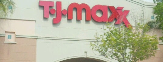 T.J.Maxx is one of Flaviaさんのお気に入りスポット.