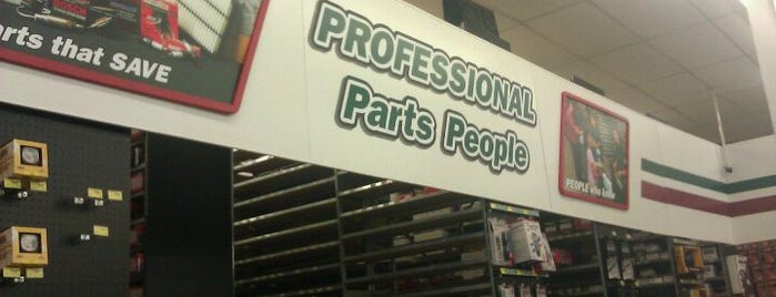 O'Reilly Auto Parts is one of Orte, die Stacy gefallen.