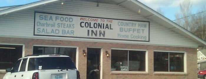 Colonial Inn is one of สถานที่ที่ Joe ถูกใจ.