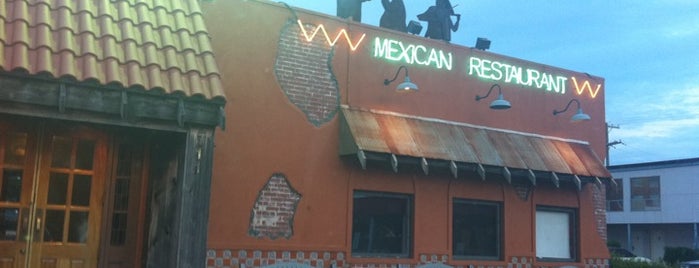 Hacienda Mexican Restaurants is one of Belinda : понравившиеся места.