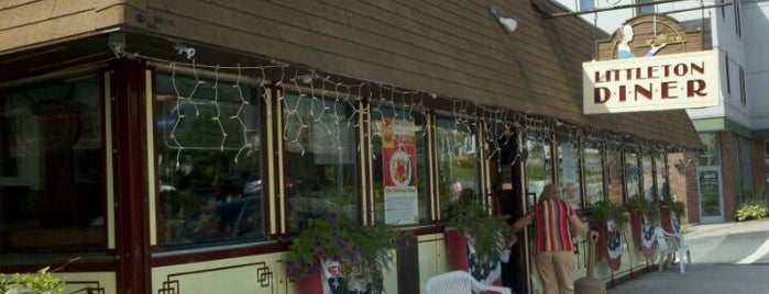 Littleton Diner is one of Tempat yang Disukai Heidi.